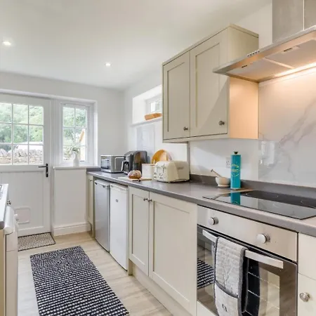 2 Bed In Oc-c31900 * Brough (Cumbria)